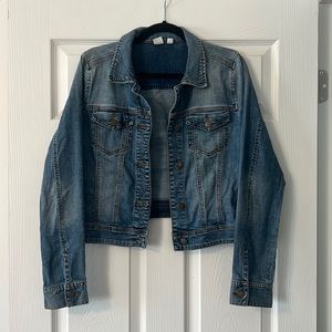 LIKE NEW jean jacket!